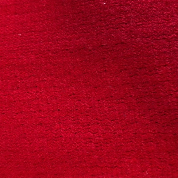 Red Multipurpose Scarf - Picture 11 of 12